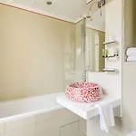Hotel Pavillon Nation 3*