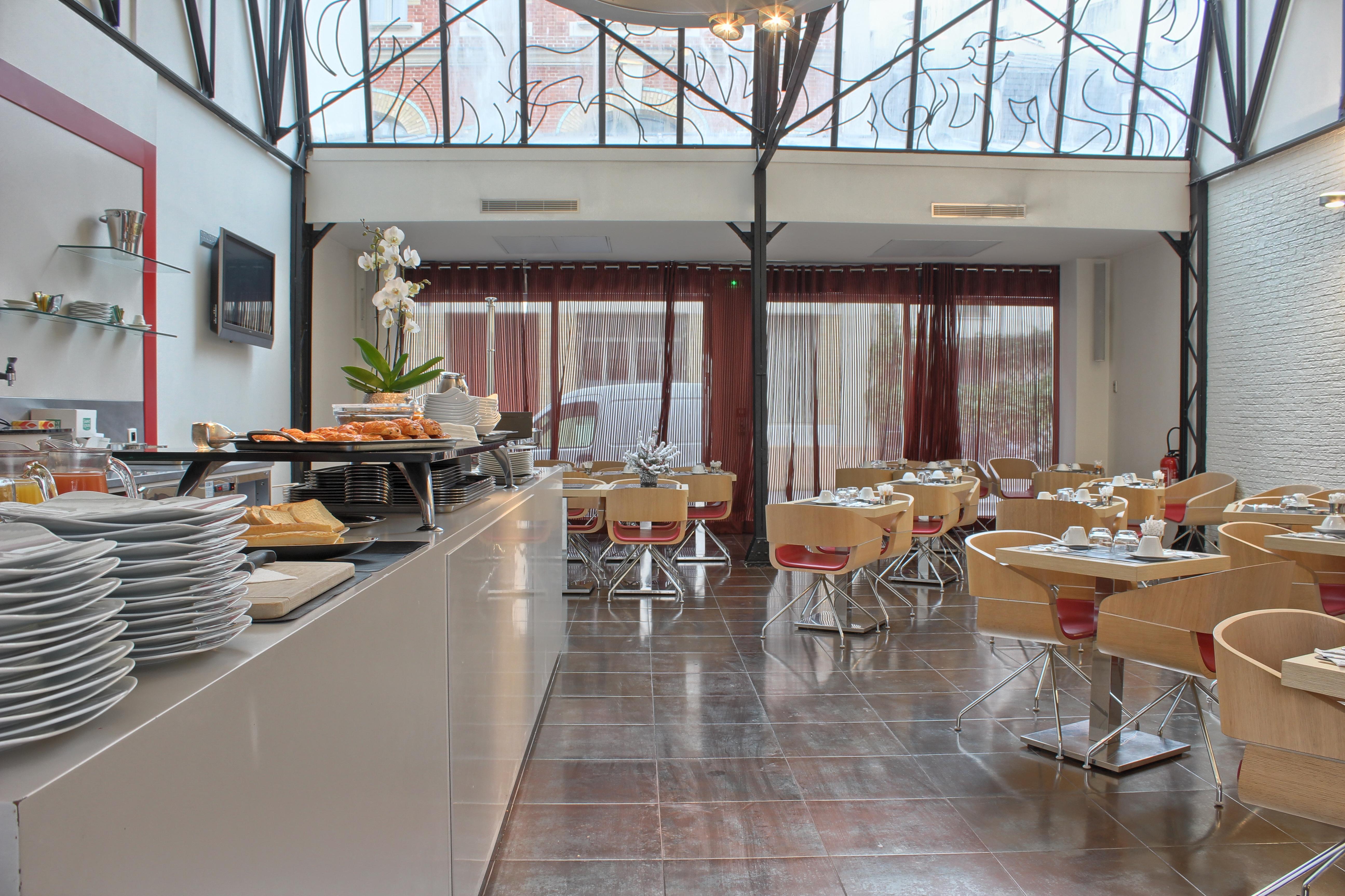Pavillon Nation Parigi