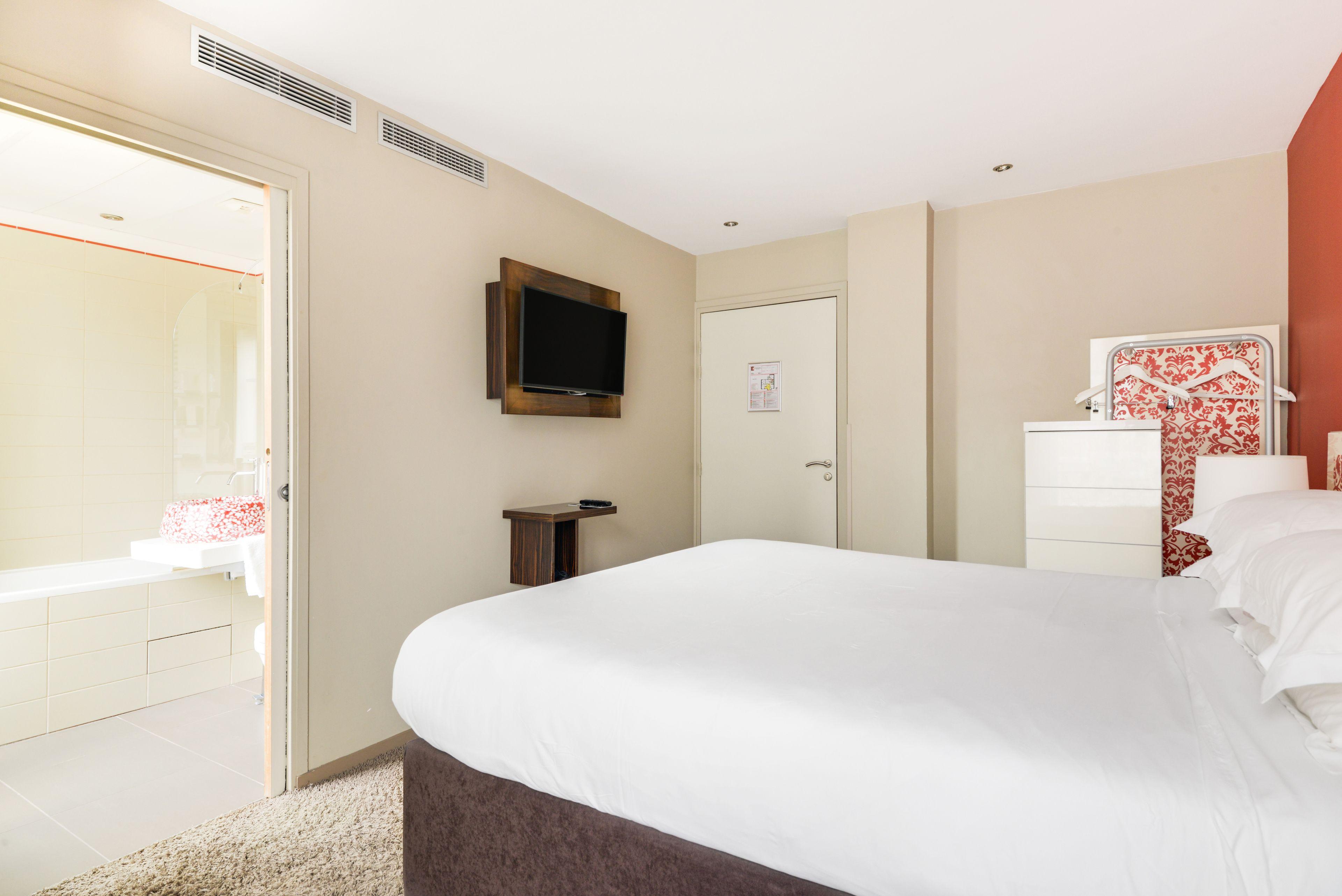 Pavillon Nation 3* Paris