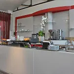Hotel Pavillon Nation Parigi