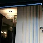 Pavillon Nation Parigi