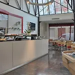 Hotel Pavillon Nation 3*